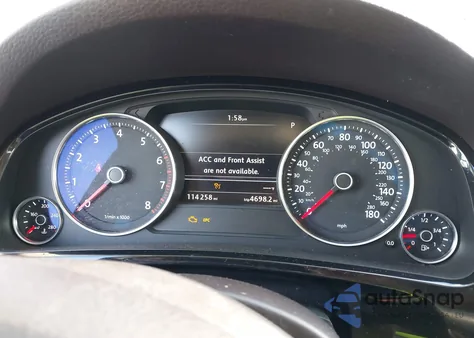 2017 Volkswagen Touareg V6 Sport z USA, uszkodzony, nr VIN WVGEF7BP0HD003892